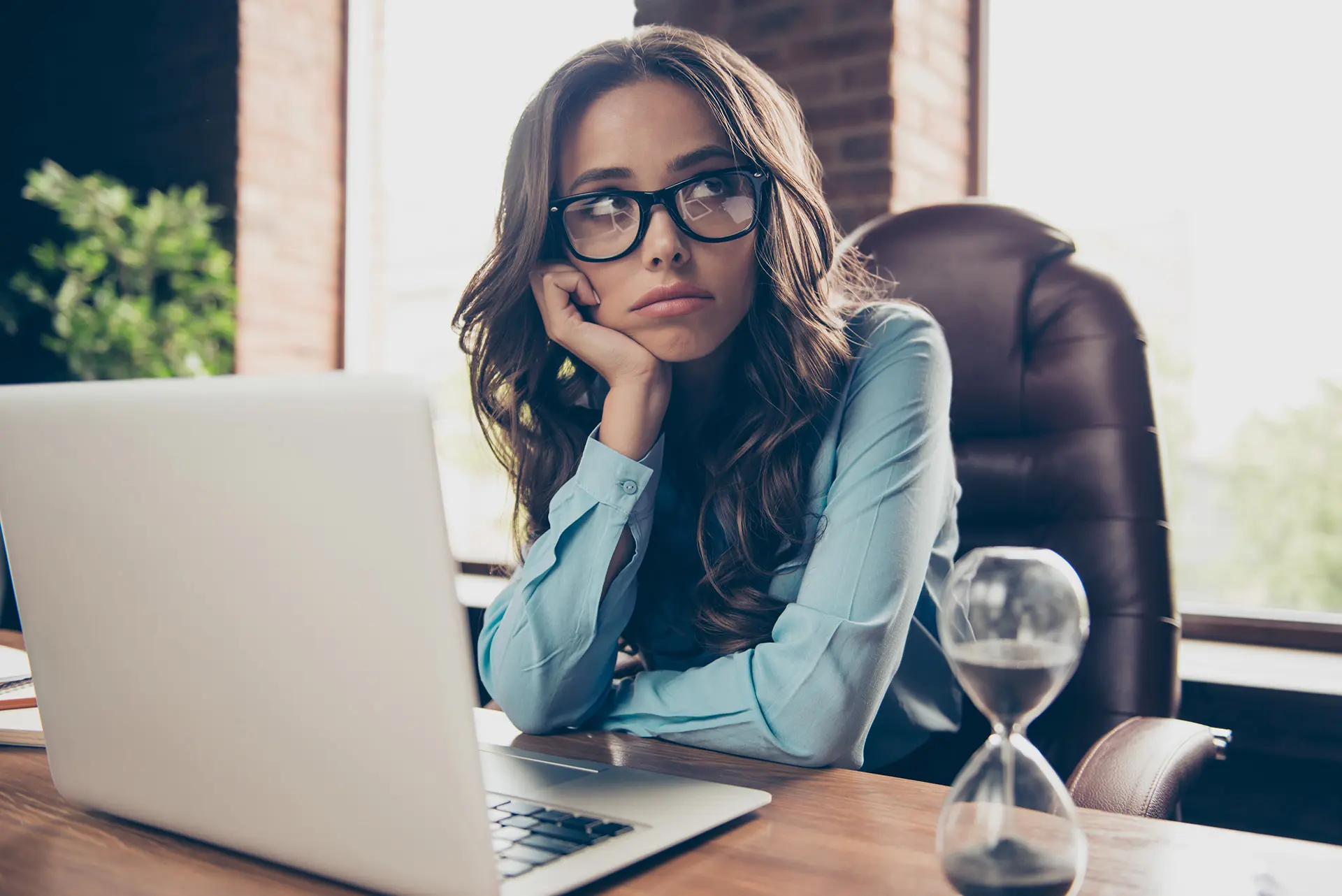 USCIS processing times guidance for work visa cases